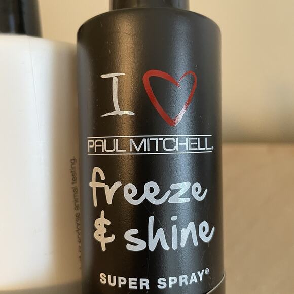 Paul Mitchell Freeze and Shine Super Spray - Picture 5 of 5